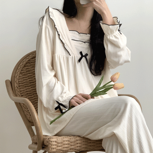[무배] 사뿐 레이스 프릴 투피스 면 홈웨어 여성 잠옷 파자마