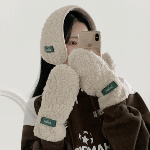 [단품가능/폰터치OK] 폼폼 무스탕 뽀글이 겨울 남녀공용 귀도리 장갑 세트3color